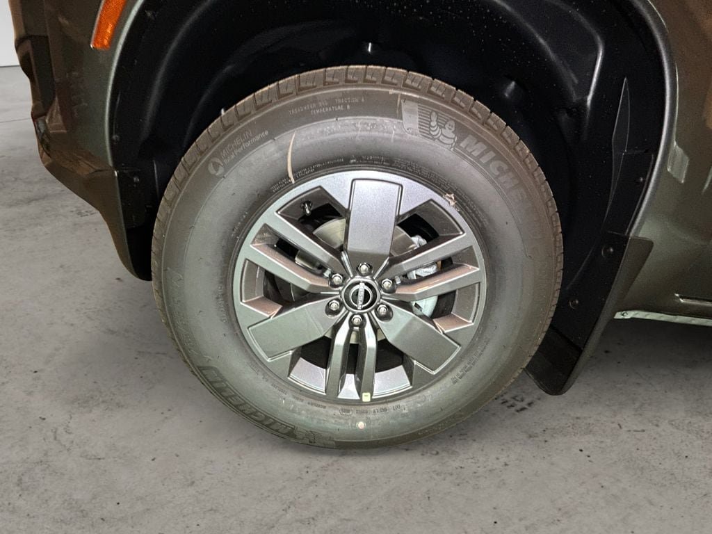 New 2026 Nissan Frontier SV w/ All-Weather Content Package AWD/4WD image 15