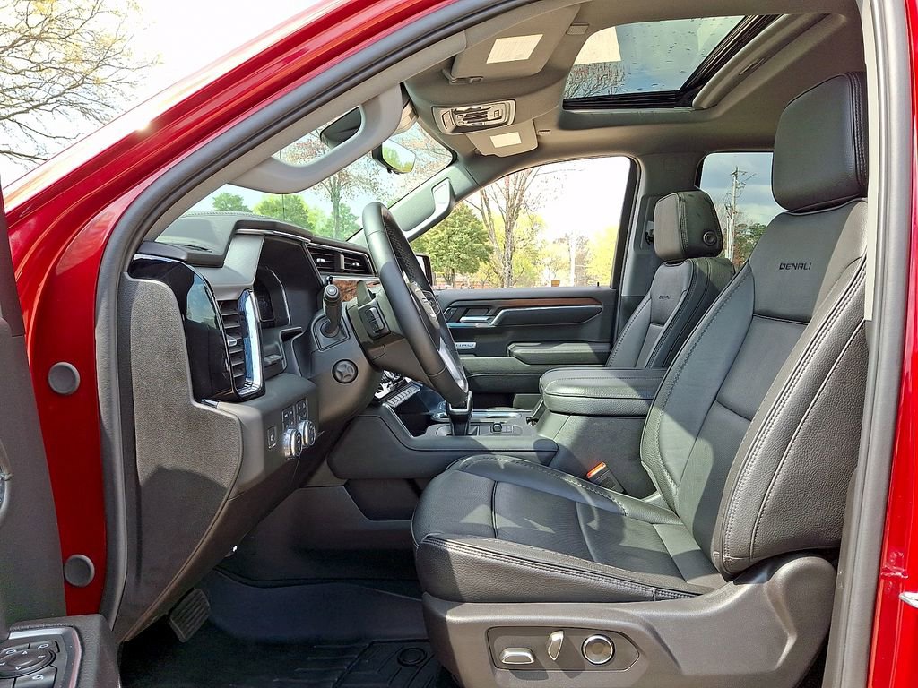 Used 2024 GMC Sierra 1500 Denali w/ Denali Reserve Package image 13