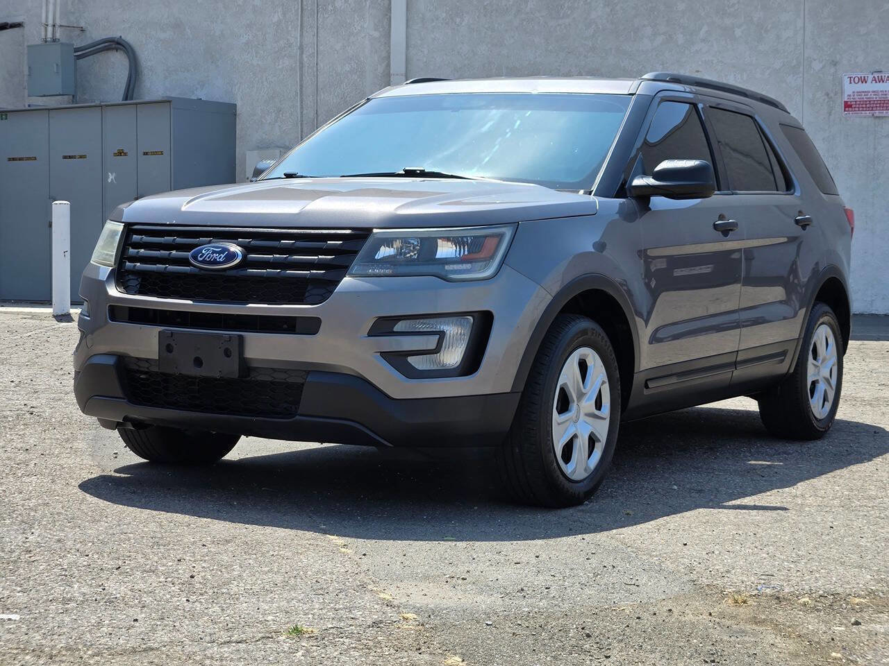 Used 2017 Ford Explorer 4WD Police Interceptor w/ Ultimate Wiring Package image 4