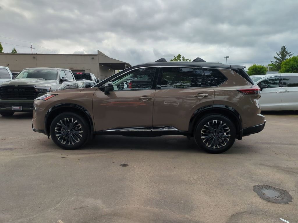 Used 2025 Nissan Rogue Platinum w/ Platinum Premium Package AWD/4WD image 6
