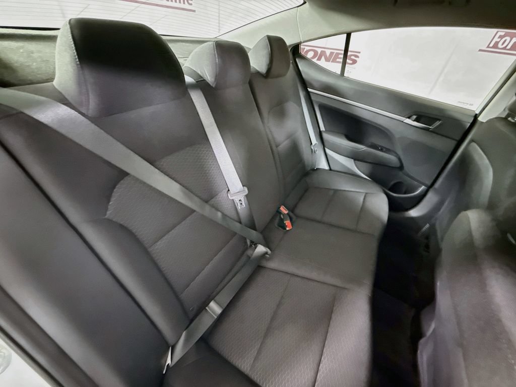 Used 2020 Hyundai Elantra SEL w/ Cargo Package (C1) FWD image 28