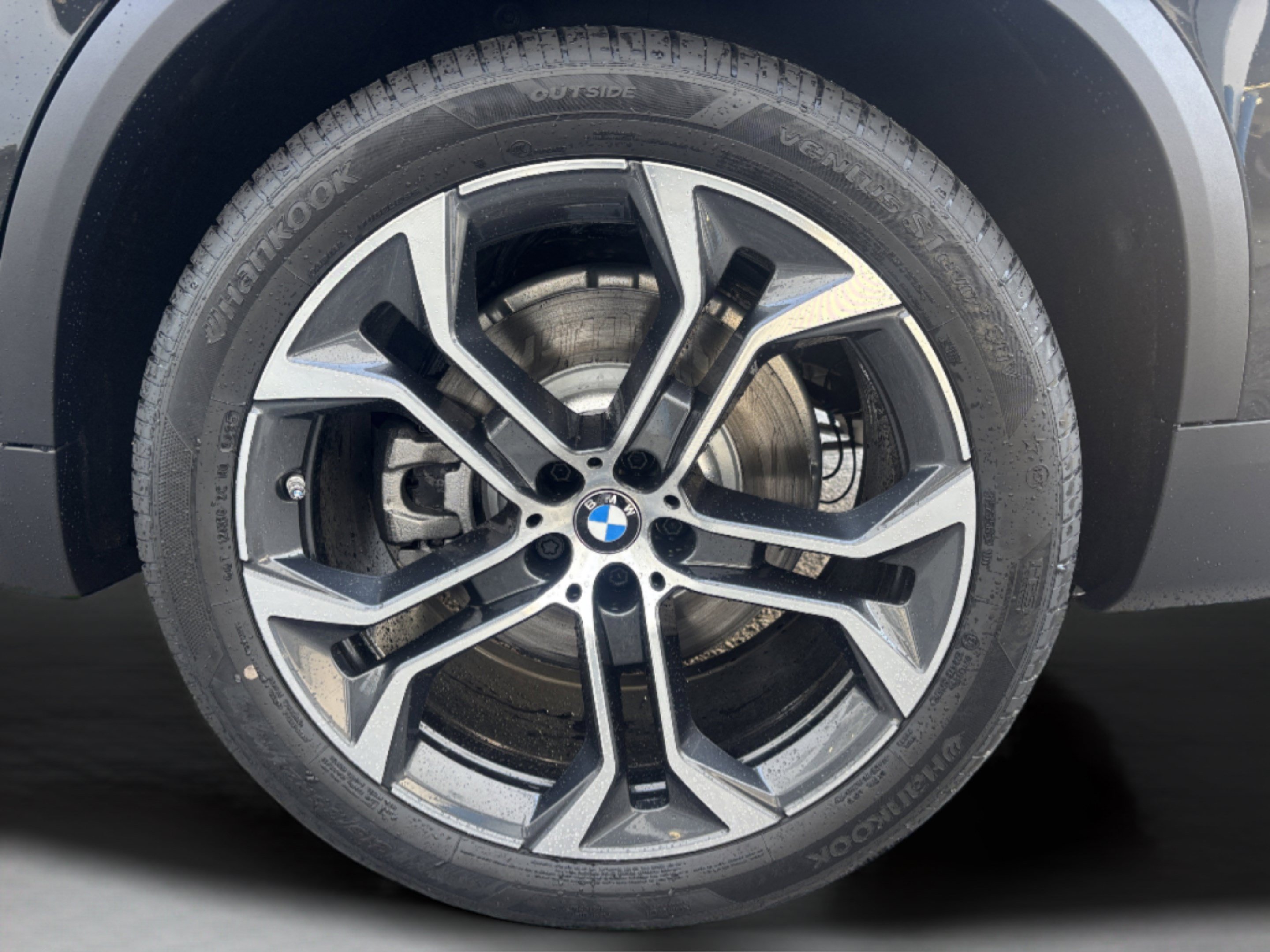 Used 2026 BMW X5 xDrive50e w/ Premium Package AWD/4WD image 35