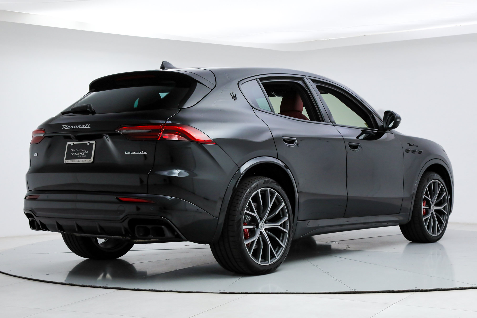 Used 2026 Maserati Grecale Modena AWD/4WD image 5