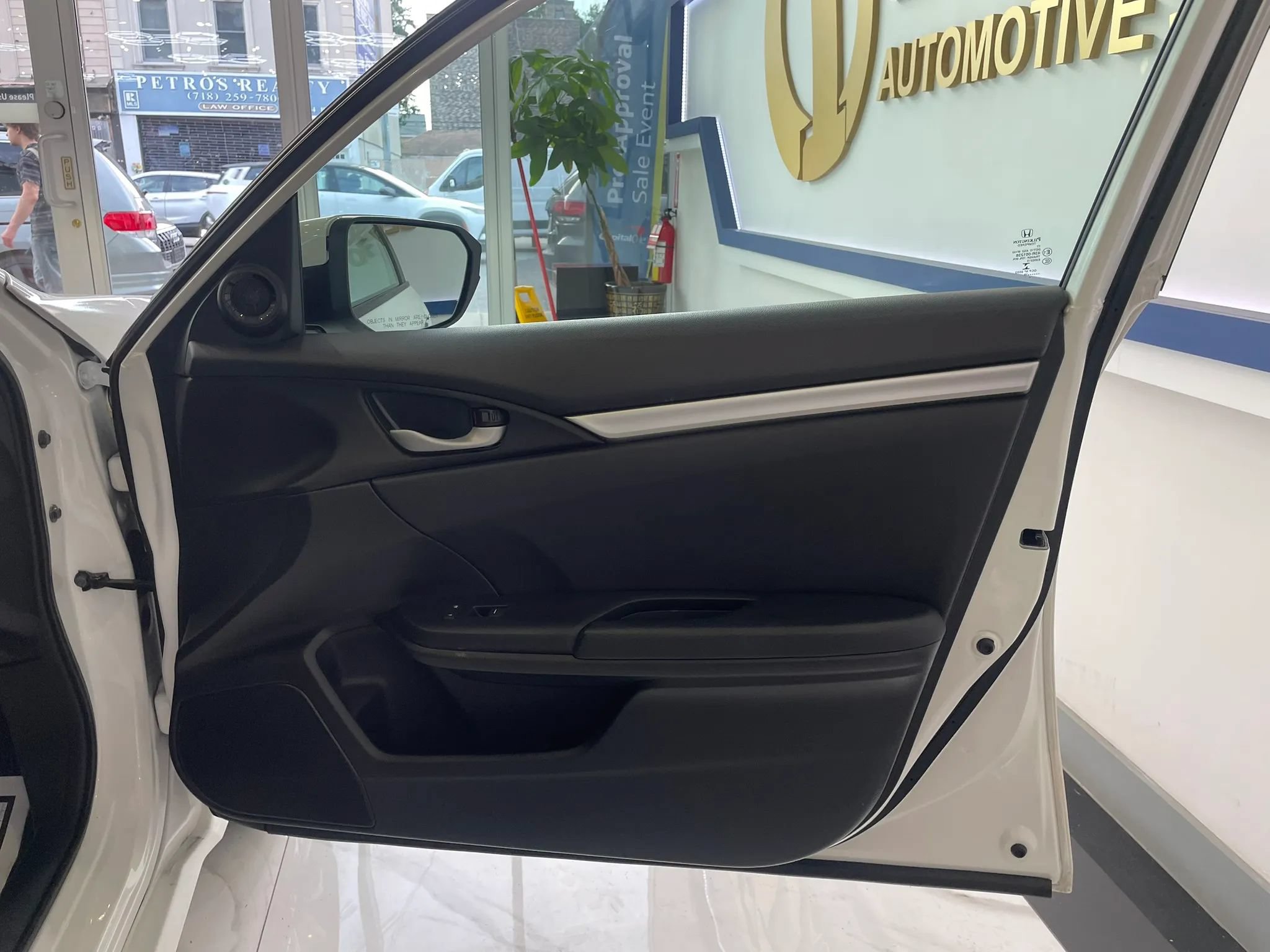 Used 2019 Honda Civic Sport image 26