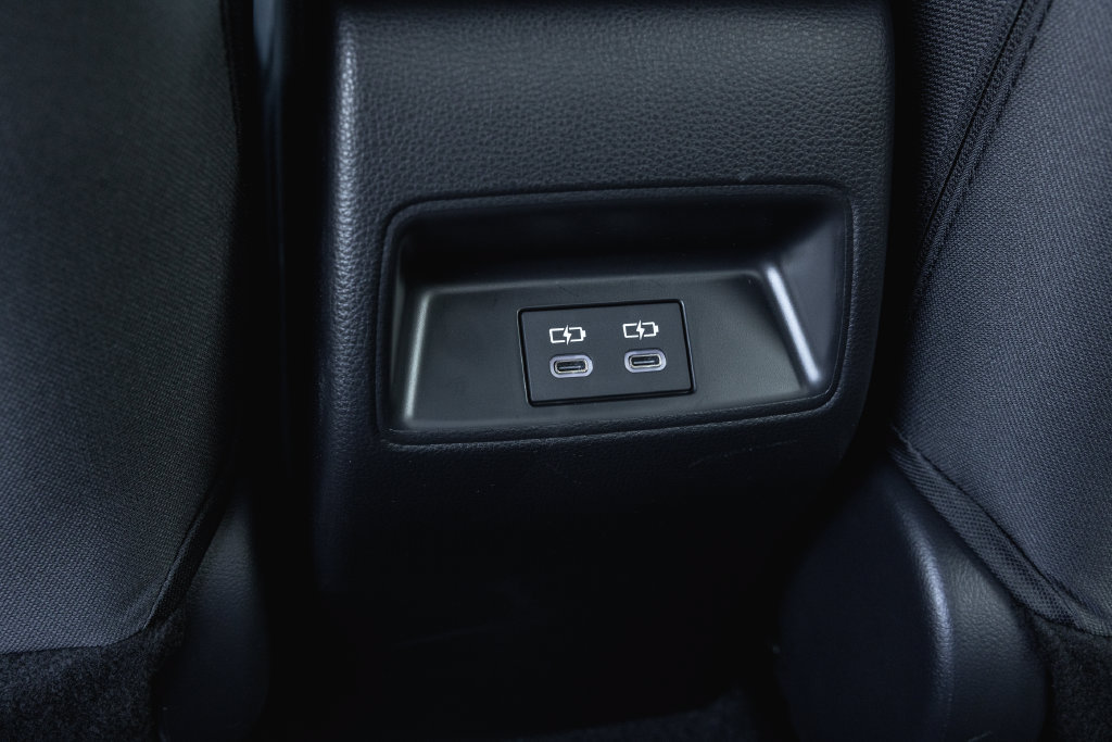 Used 2026 Toyota Corolla SE FWD image 28