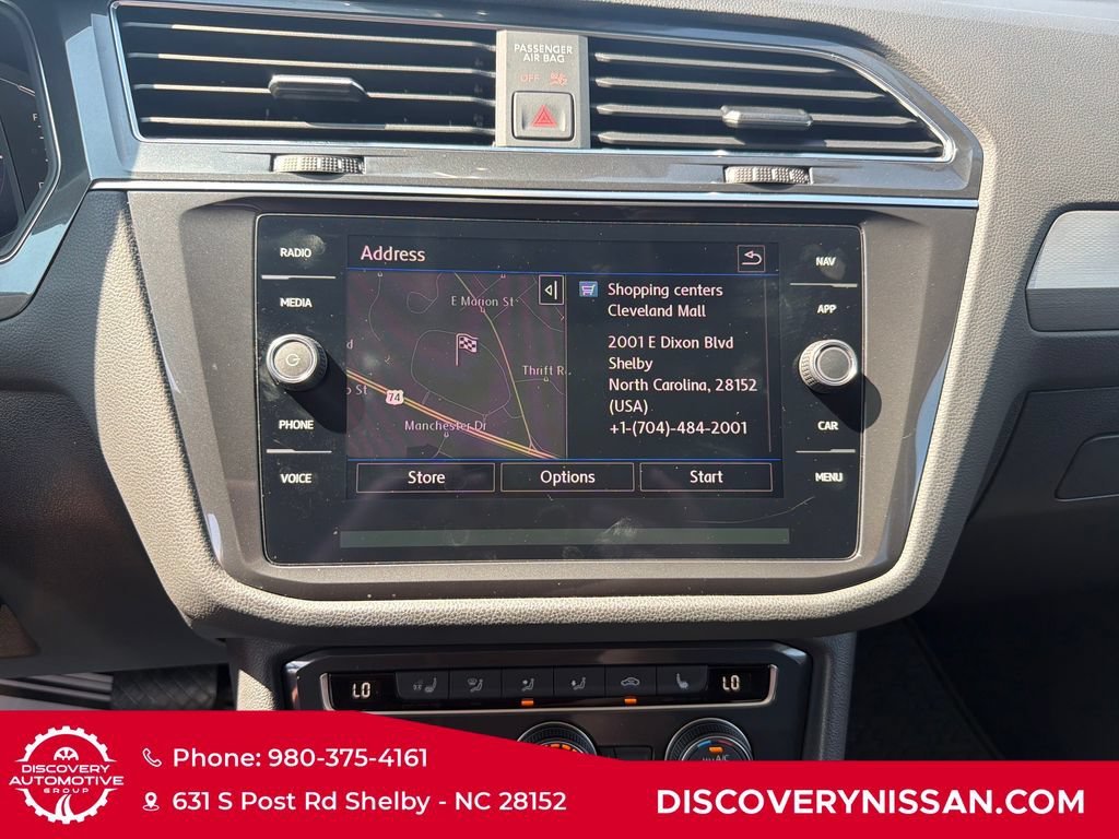 Used 2020 Volkswagen Tiguan SEL AWD/4WD image 19