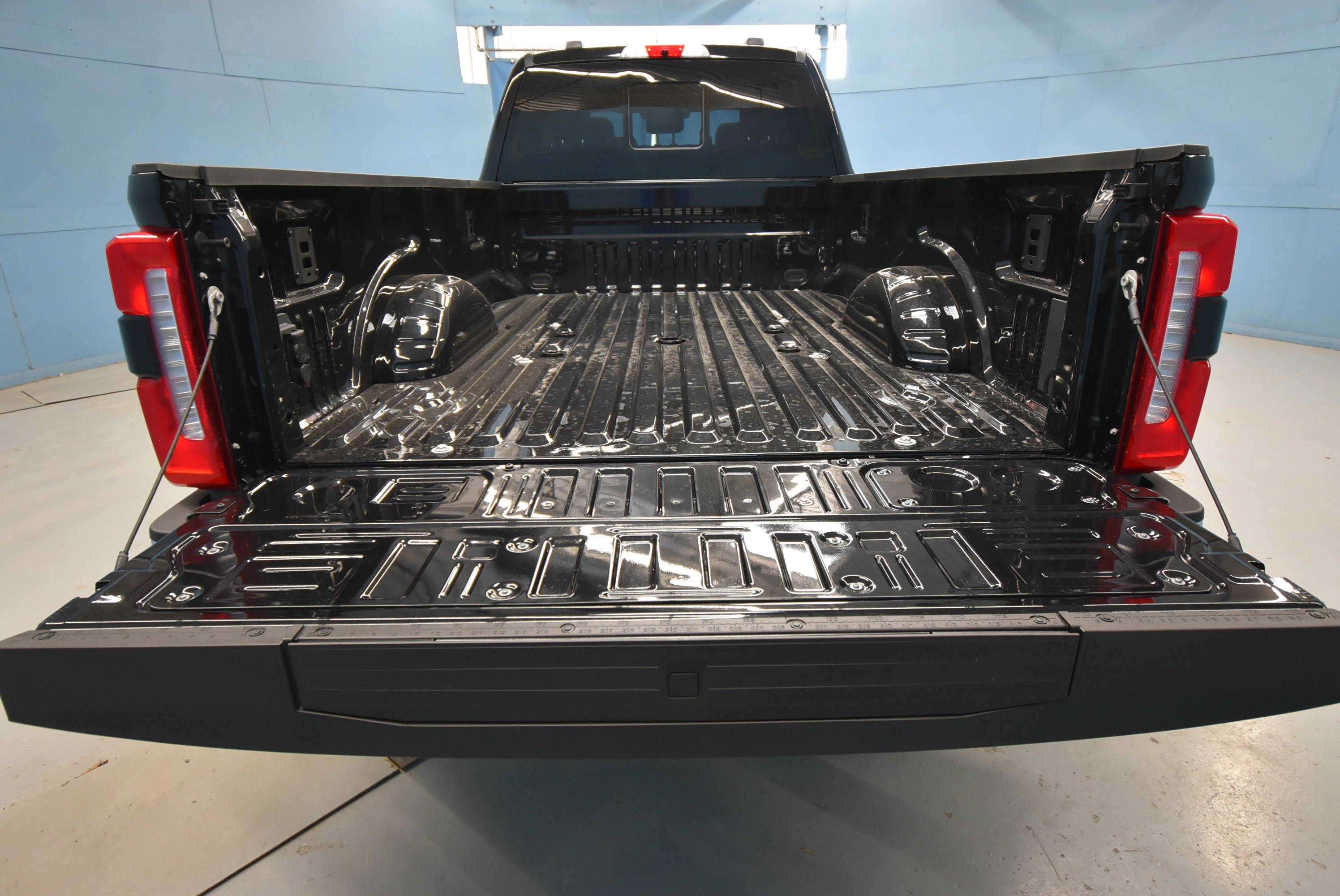 New 2027 Ford F450 Lariat w/ Lariat Ultimate Package AWD/4WD image 37