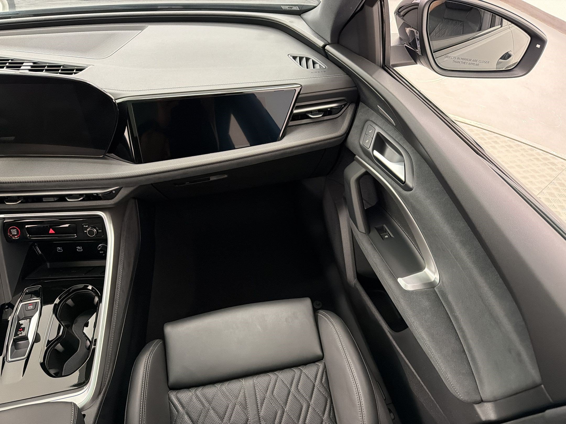 New 2026 Audi SQ5 Prestige AWD/4WD image 29