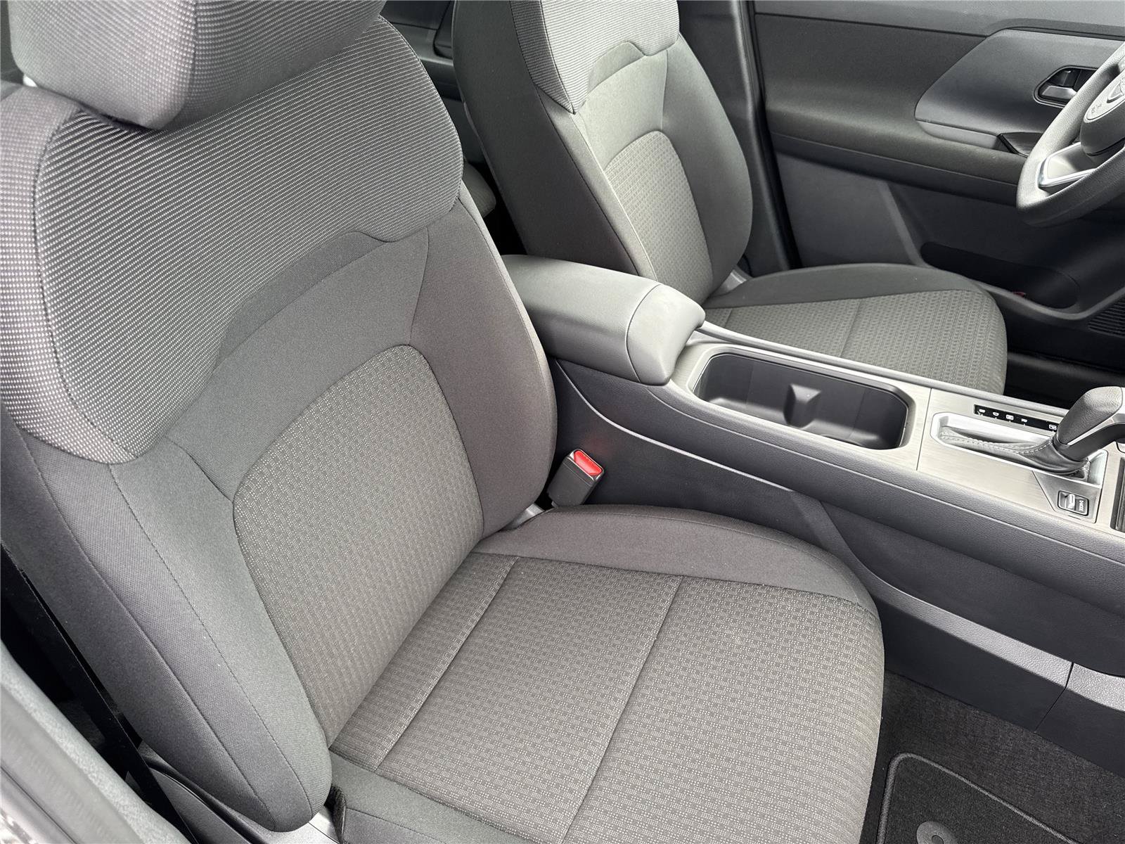 New 2026 Nissan Kicks S FWD image 33