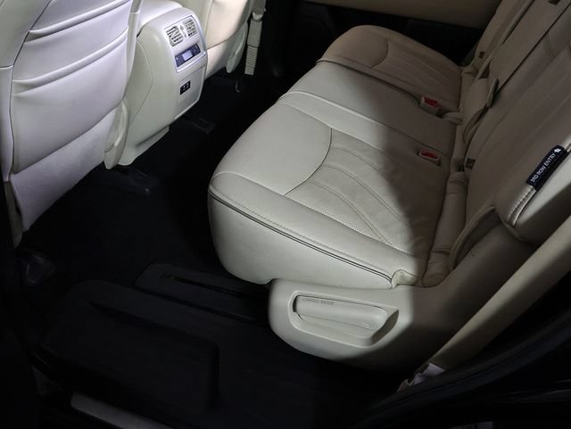 Used 2019 INFINITI QX60 Luxe w/ Essential Package AWD/4WD image 29
