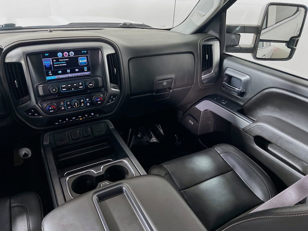Used 2015 Chevrolet Silverado 3500 LTZ w/ Duramax Plus Package image 22