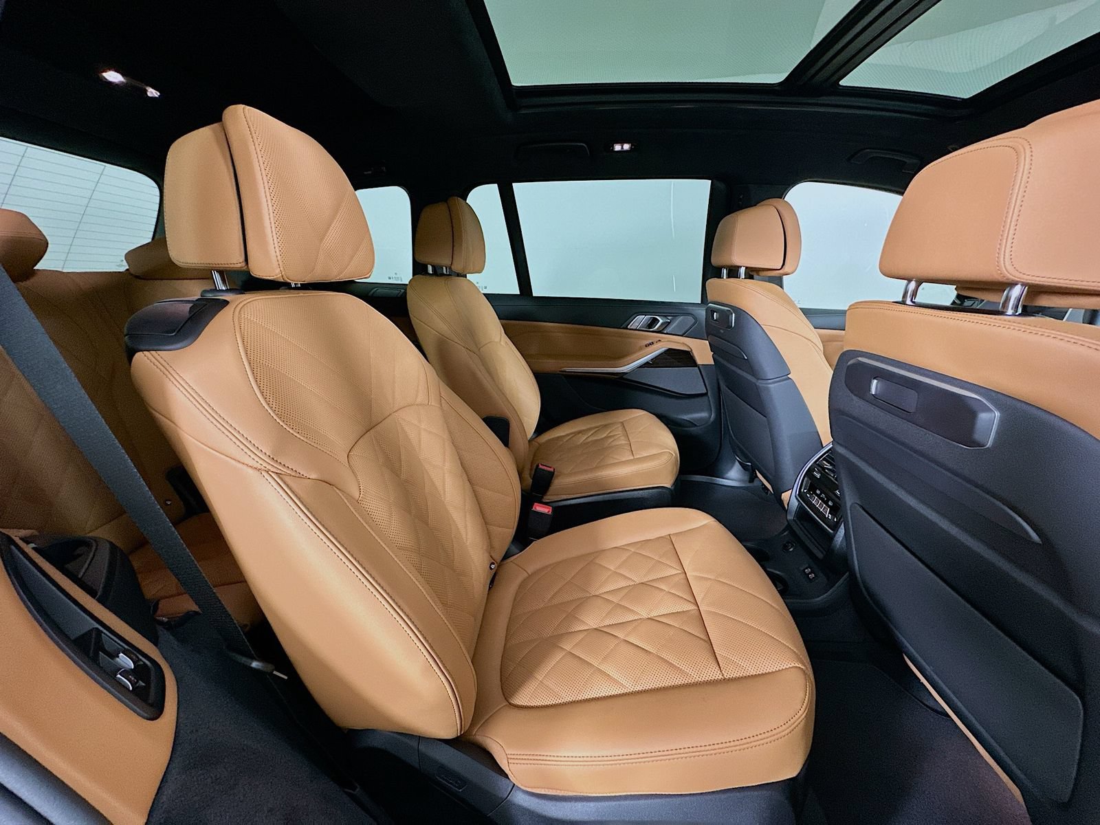 New 2027 BMW X7 xDrive40i w/ Executive Package AWD/4WD image 41
