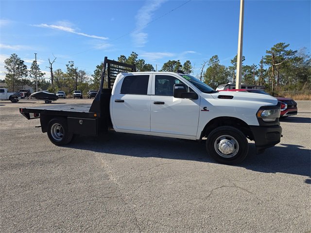 Used 2023 RAM 3500 Tradesman image 2