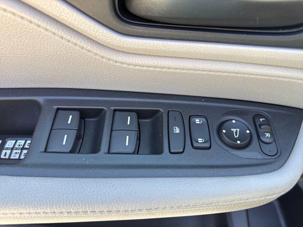 Used 2018 Honda Odyssey EX-L image 15