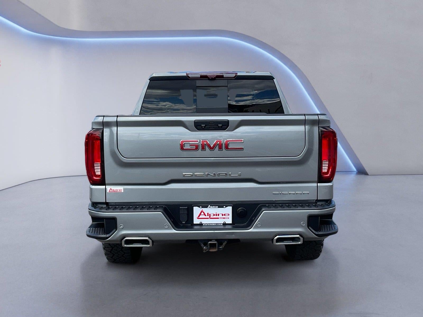 Certified 2023 GMC Sierra 1500 Denali w/ Technology Package AWD/4WD image 4