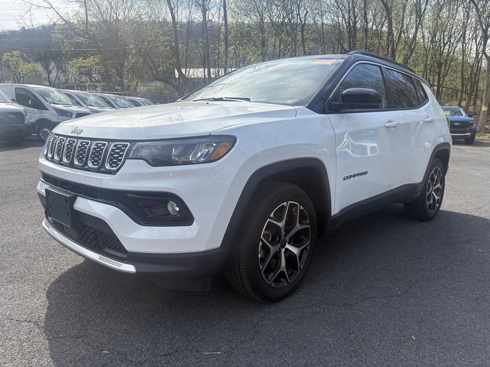 Used 2025 Jeep Compass Limited image 2