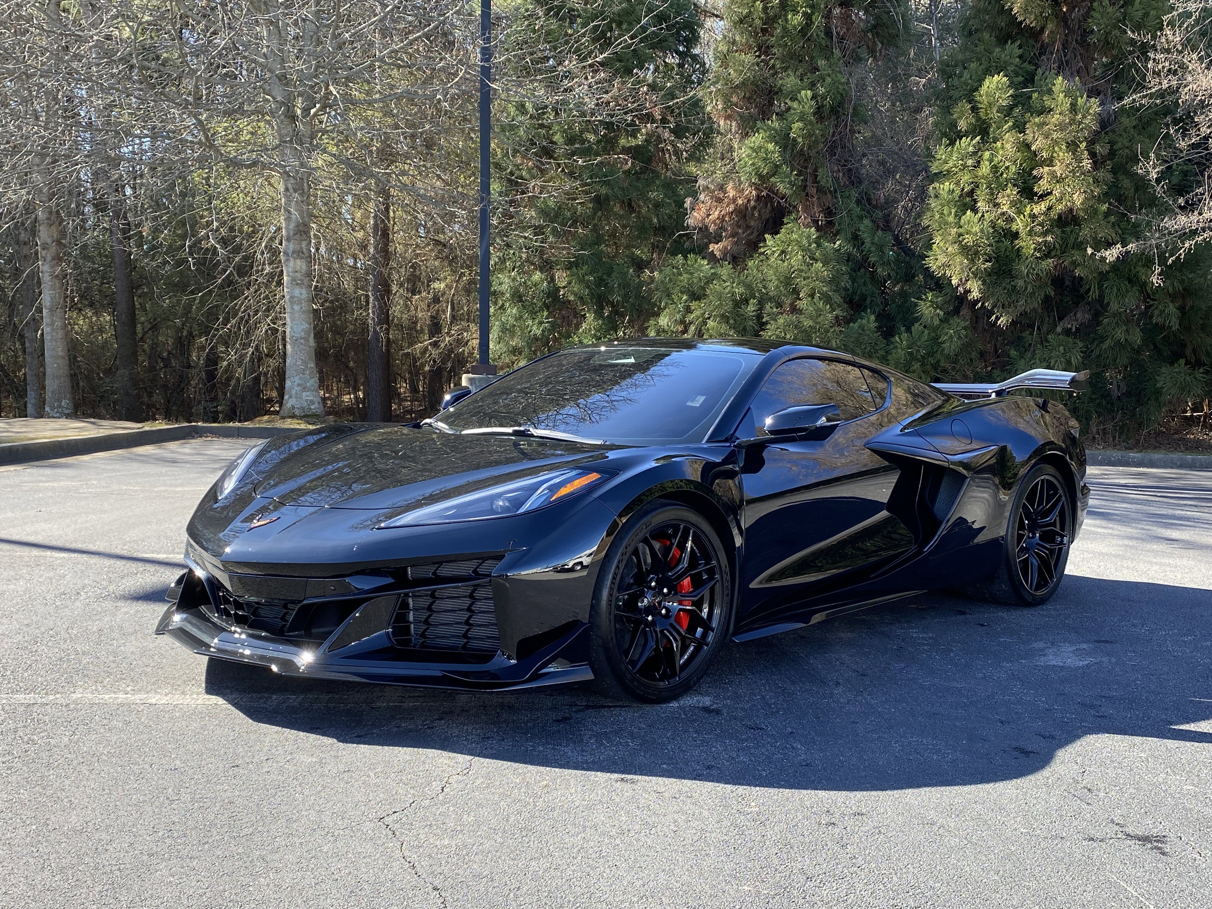 Used 2025 Chevrolet Corvette Z06 w/ Z07 Performance Package image 5