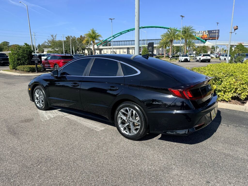Used 2023 Hyundai Sonata SEL w/ Cargo Package image 2