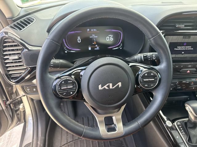 Used 2024 Kia Soul EX w/ Option Group 015 FWD image 22