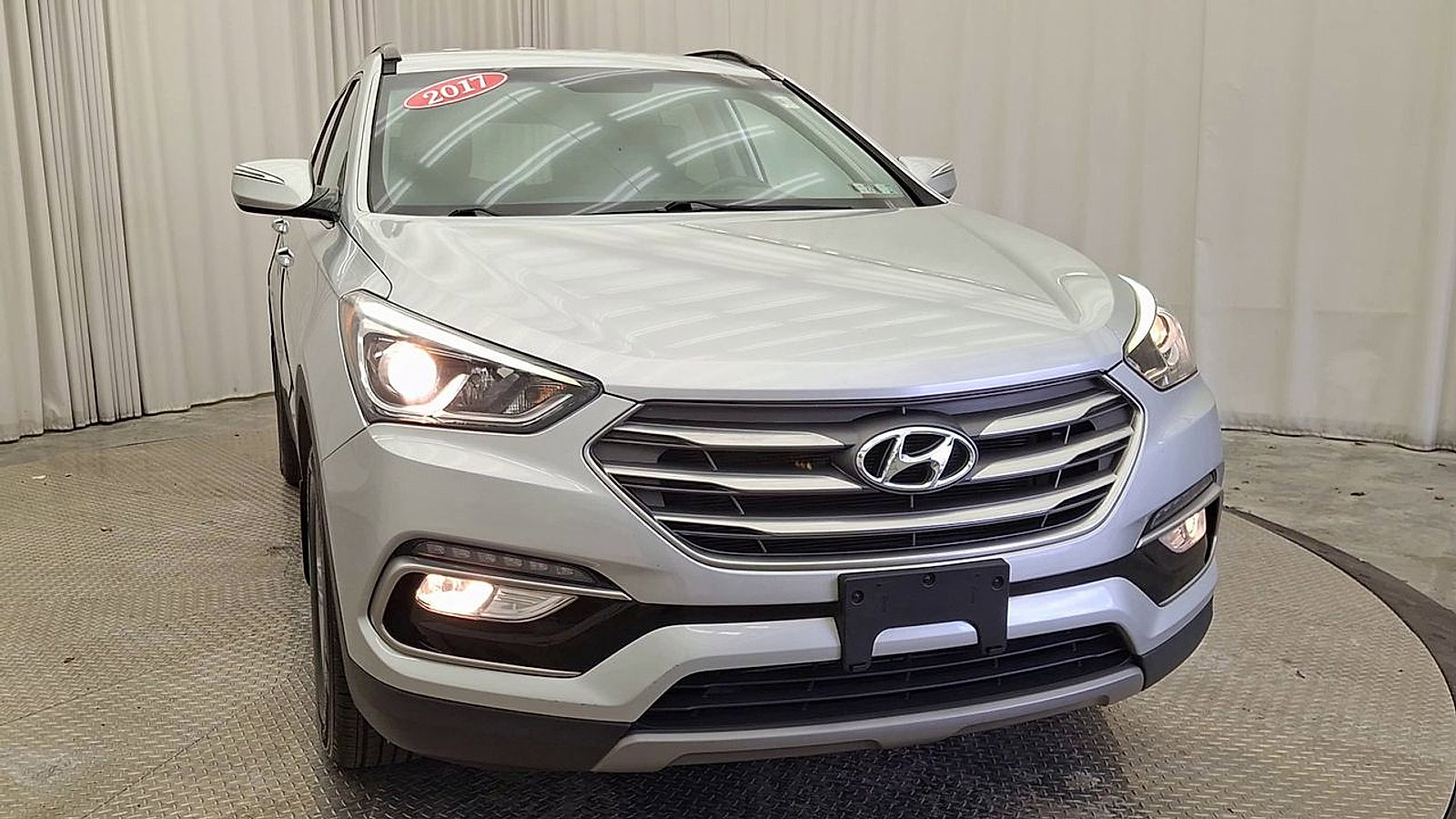Used 2017 Hyundai Santa Fe Sport image 6
