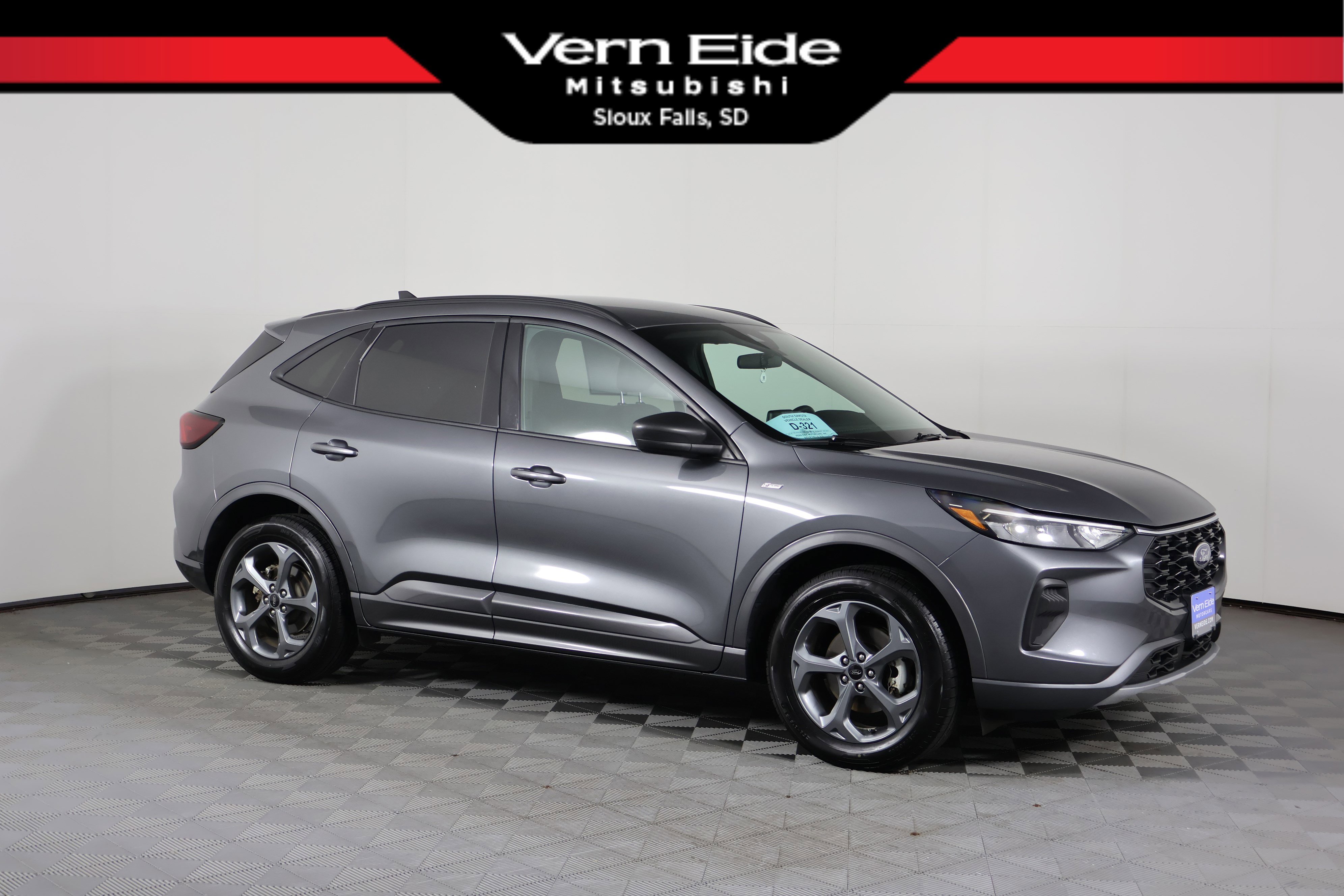 Used 2024 Ford Escape ST-Line