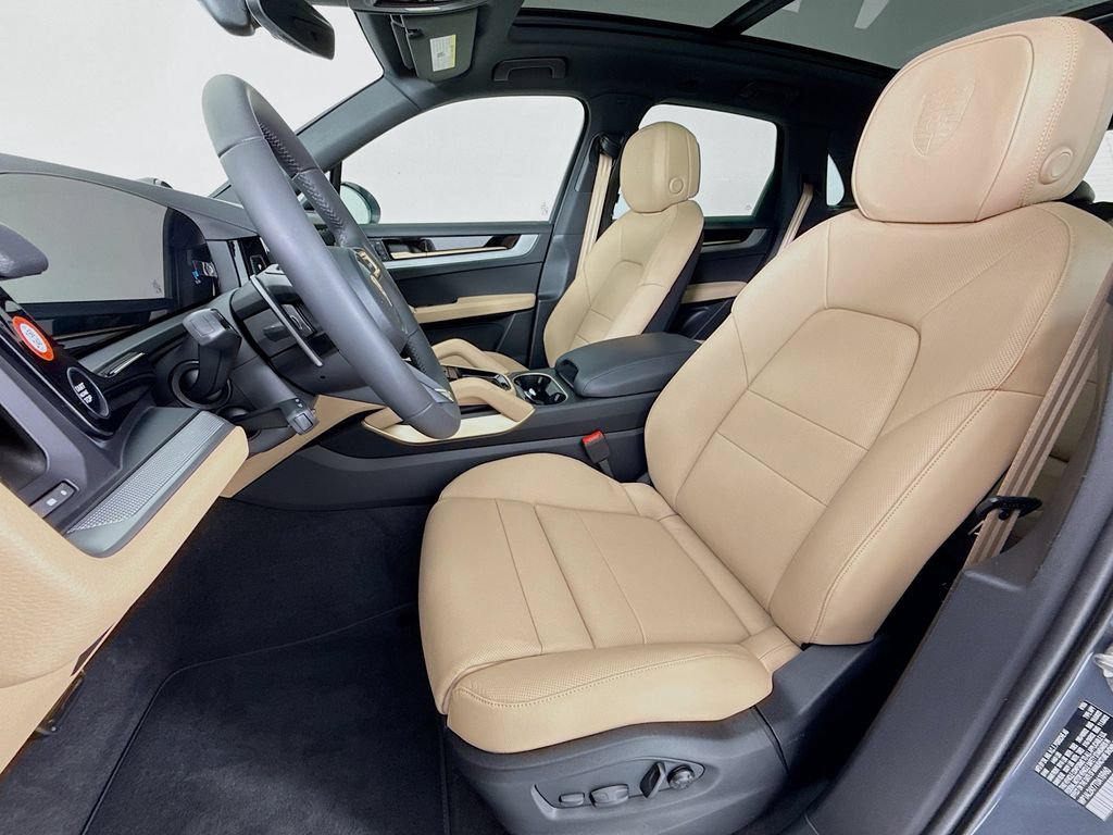 New 2026 Porsche Cayenne S AWD/4WD image 5
