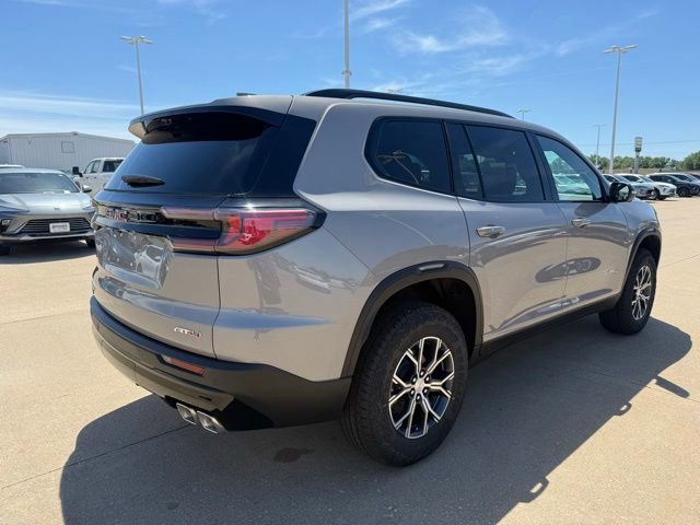 New 2026 GMC Acadia AT4 w/ Luxury Package AWD/4WD image 3