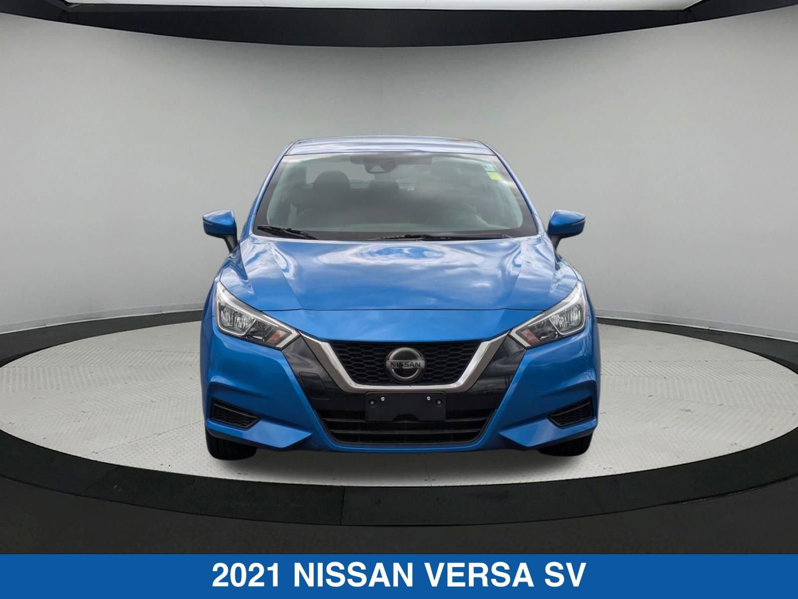 Used 2021 Nissan Versa SV FWD image 9