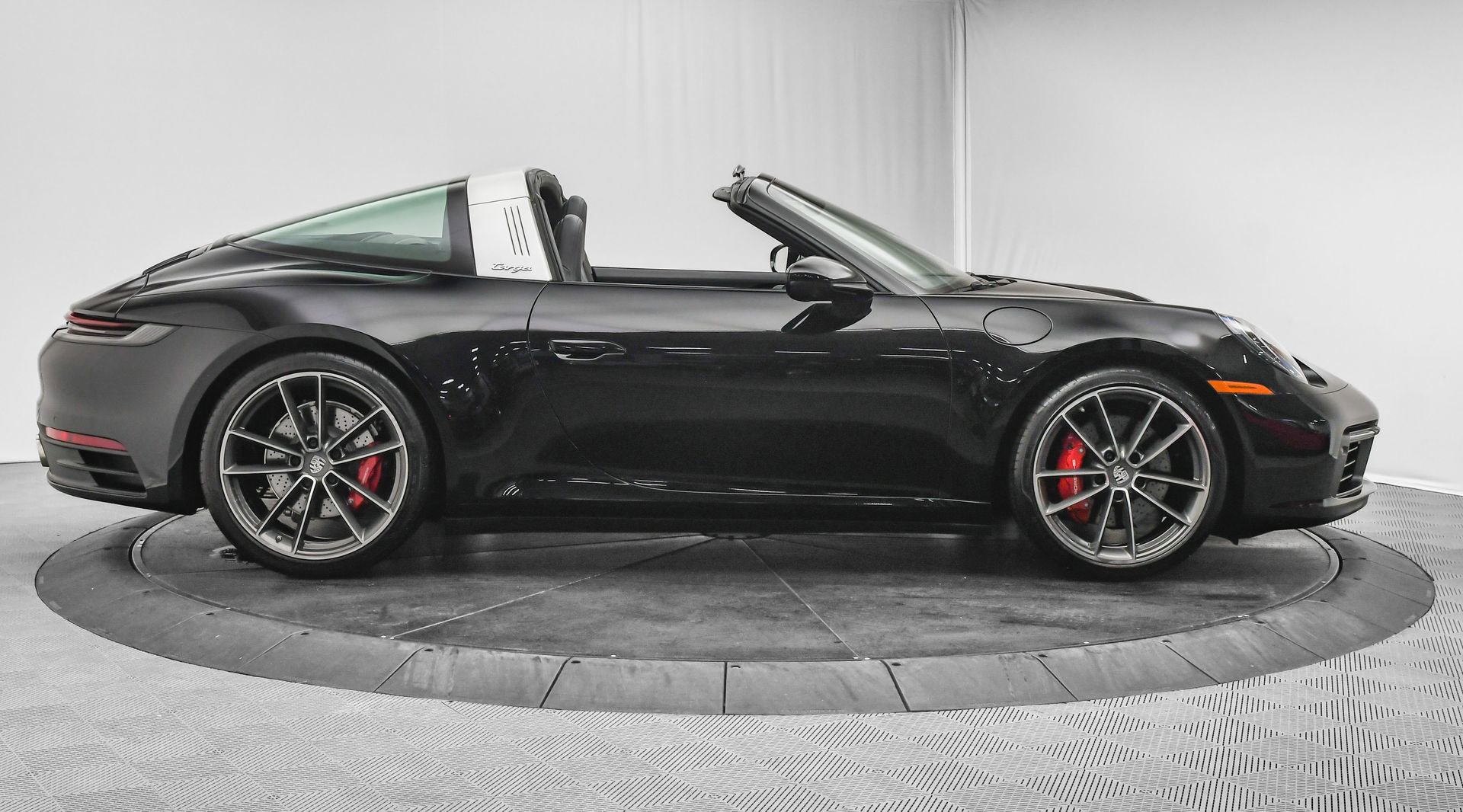 Used 2022 Porsche 911 Targa 4S image 8