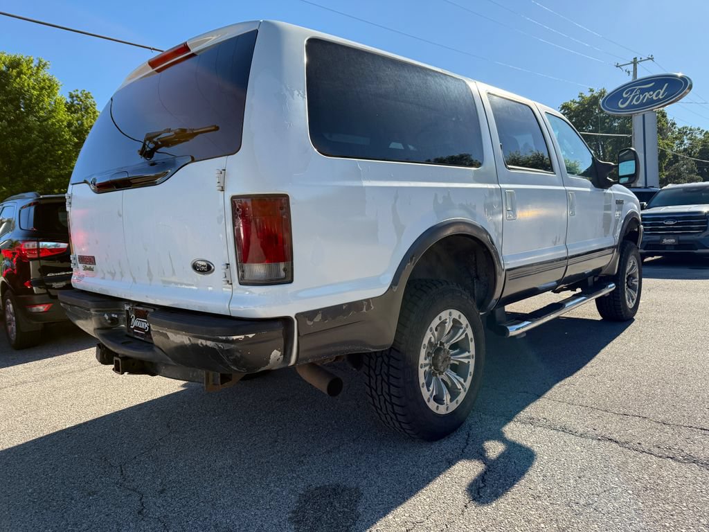 Used 2004 Ford Excursion 4WD image 5