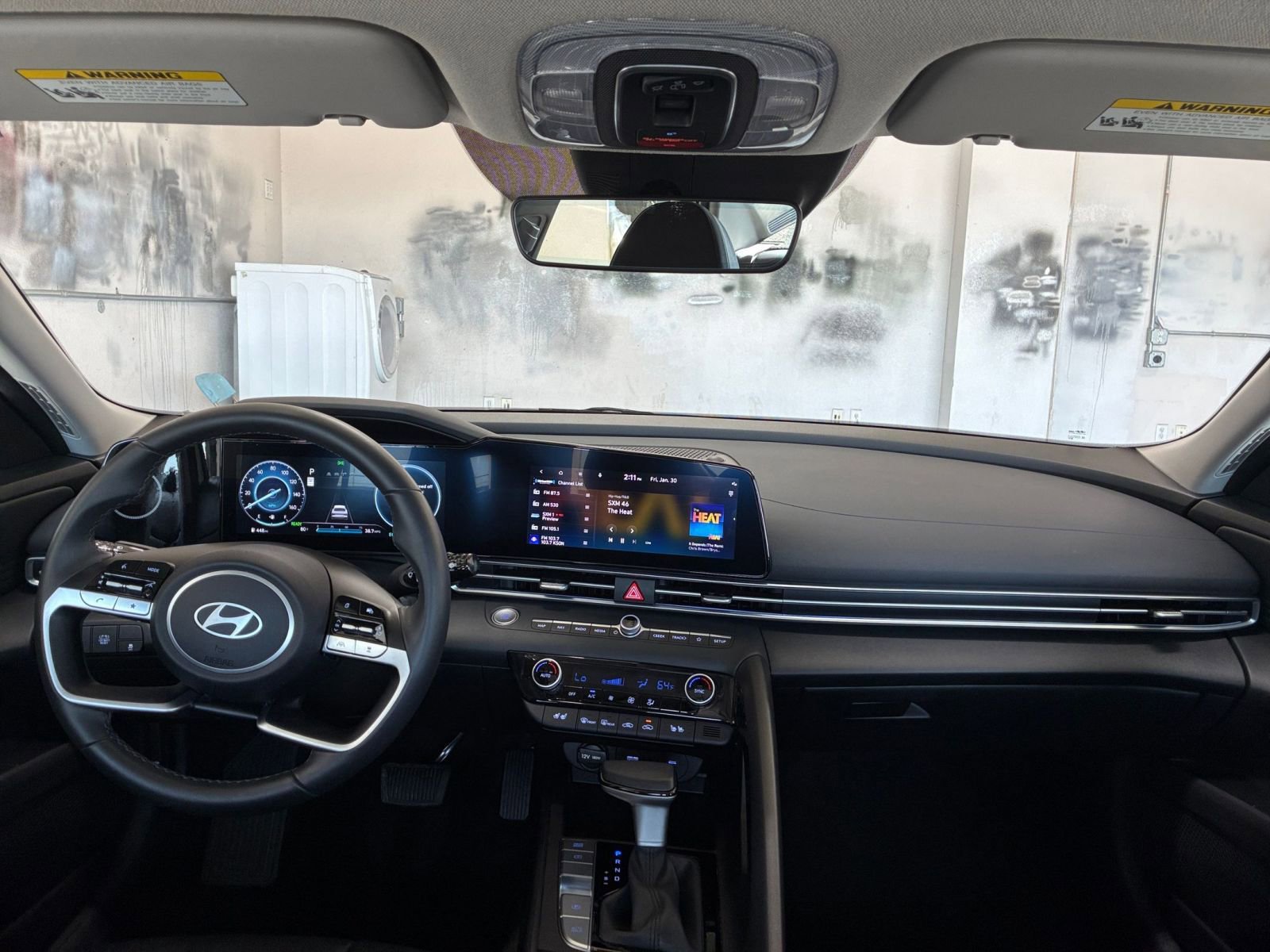 Used 2025 Hyundai Elantra Limited image 35