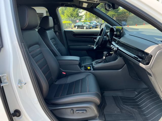 Used 2025 Honda CR-V Sport Touring image 9