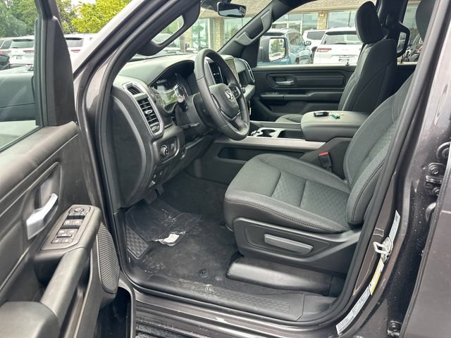 New 2026 RAM 1500 Express AWD/4WD image 10