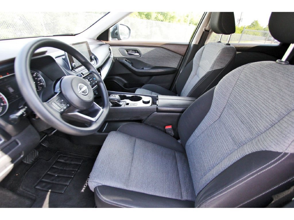 Used 2022 Nissan Rogue SV AWD/4WD image 15