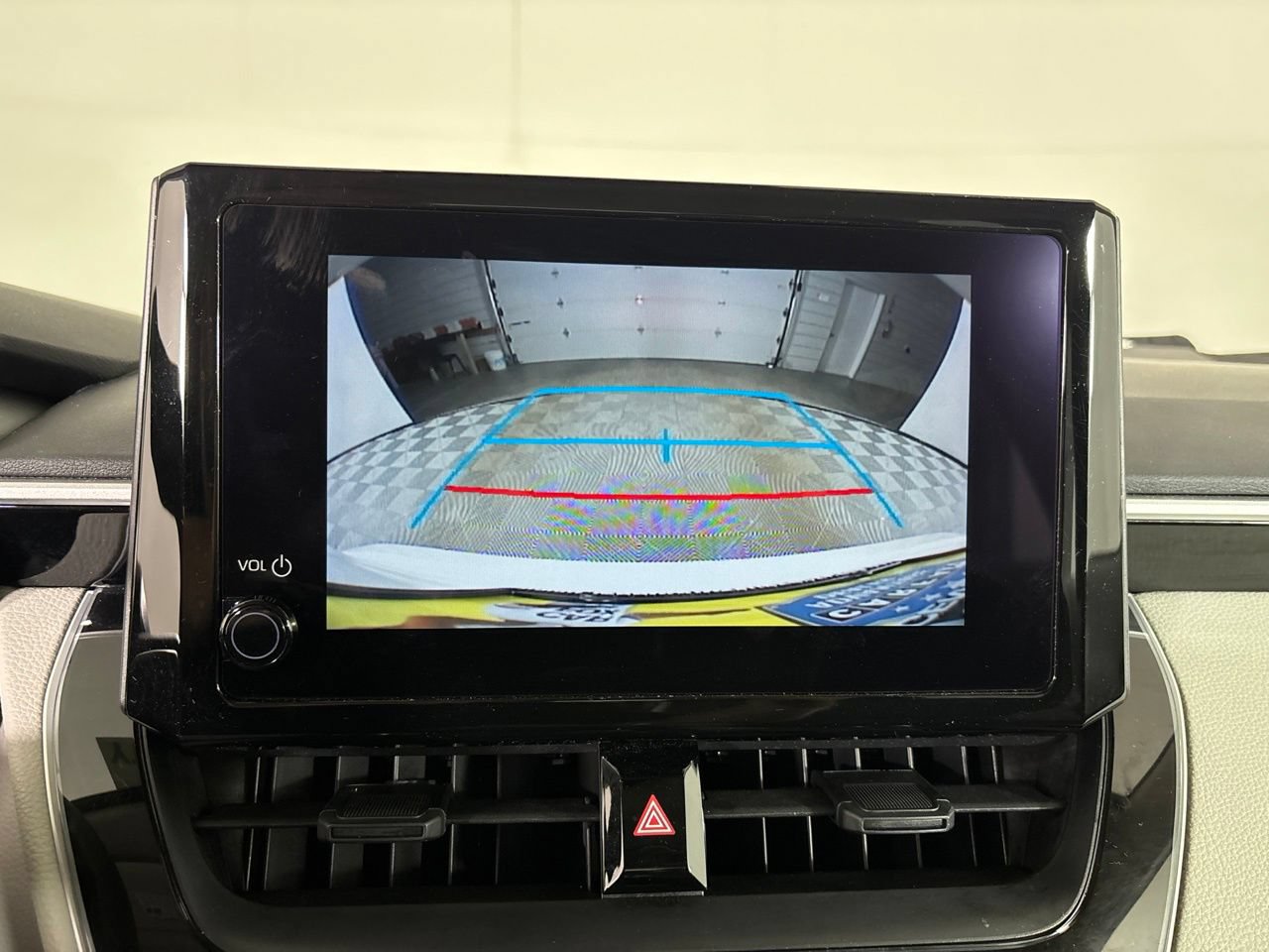 Used 2025 Toyota Corolla LE FWD image 19