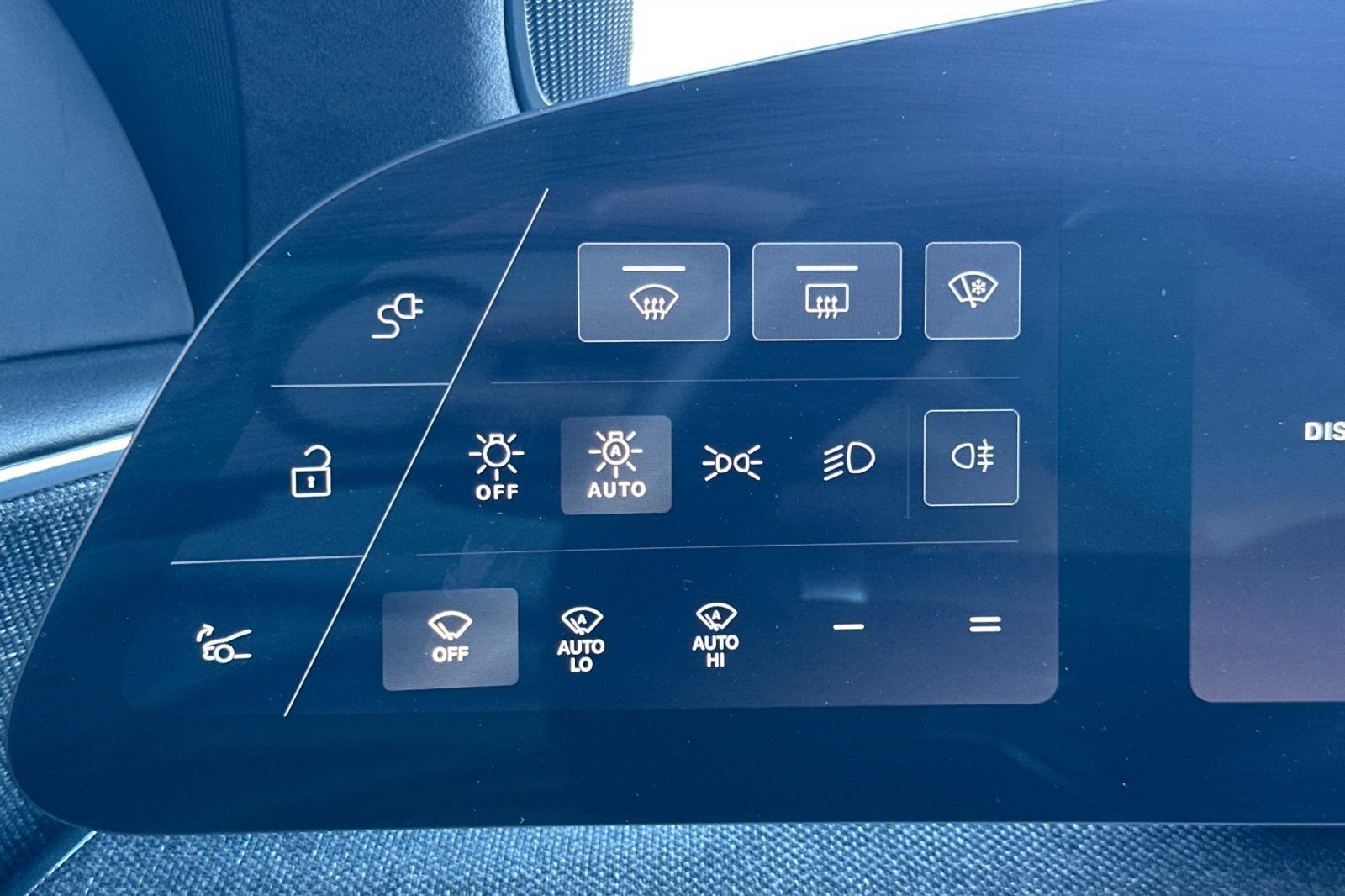 Used 2025 Lucid Air Pure RWD image 38