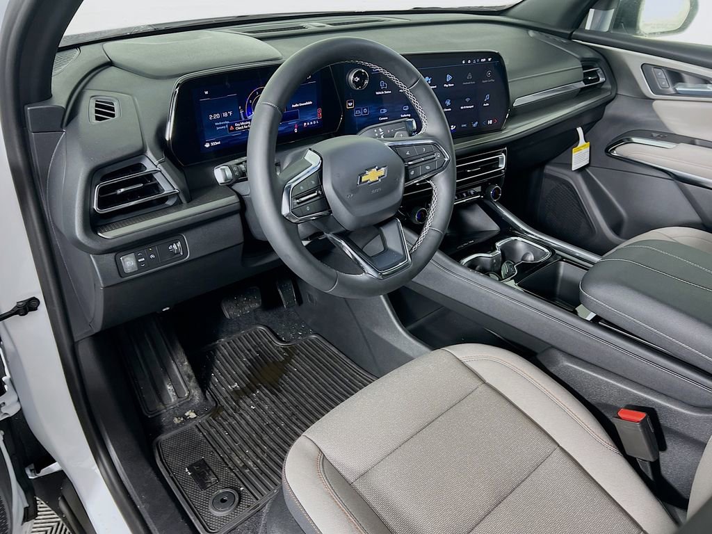 New 2026 Chevrolet Traverse LT image 9