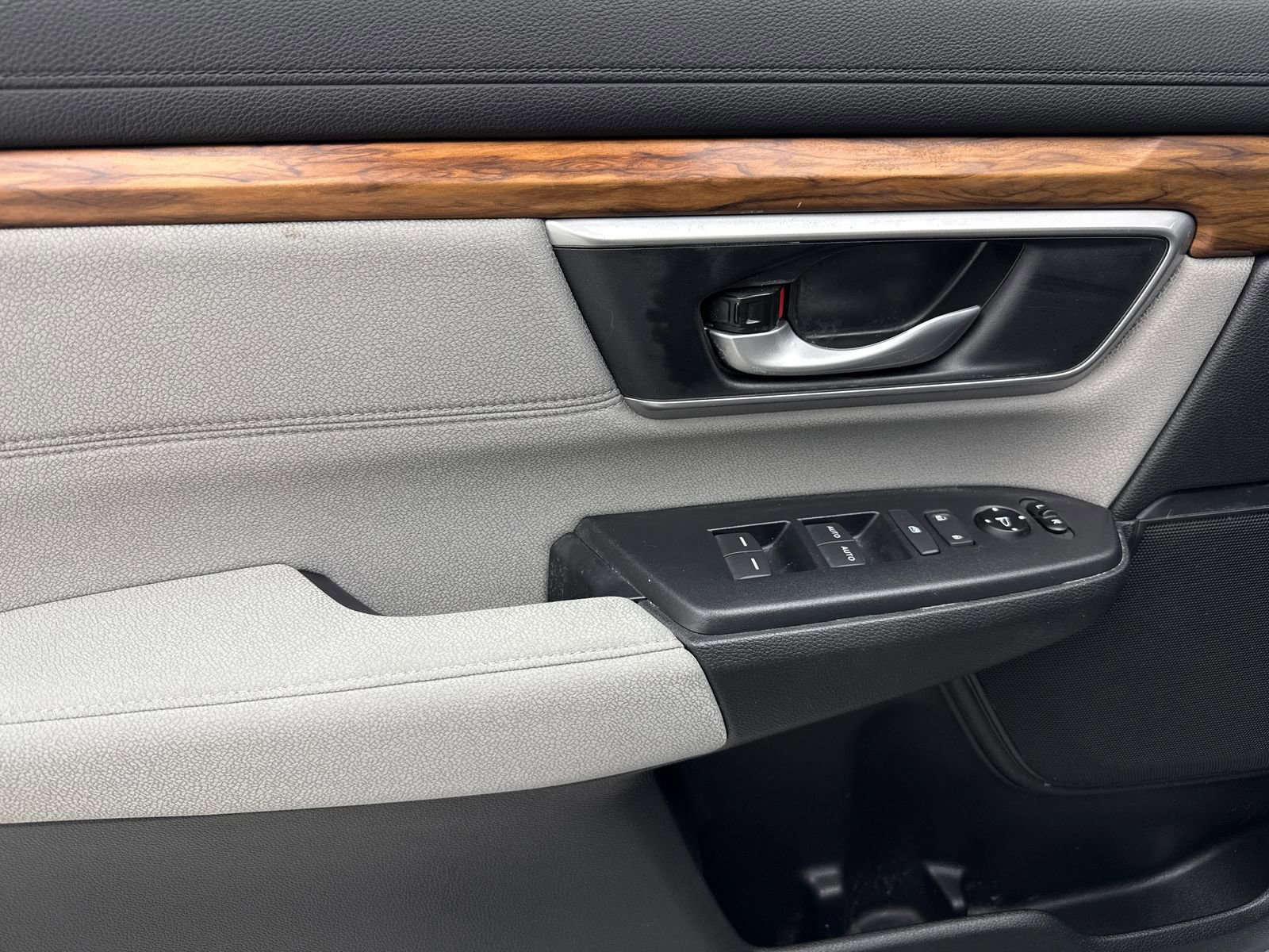 Used 2020 Honda CR-V EX image 36