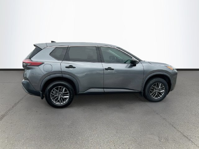 Used 2023 Nissan Rogue S FWD image 26