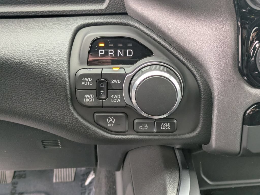New 2026 RAM 1500 Big Horn AWD/4WD image 21