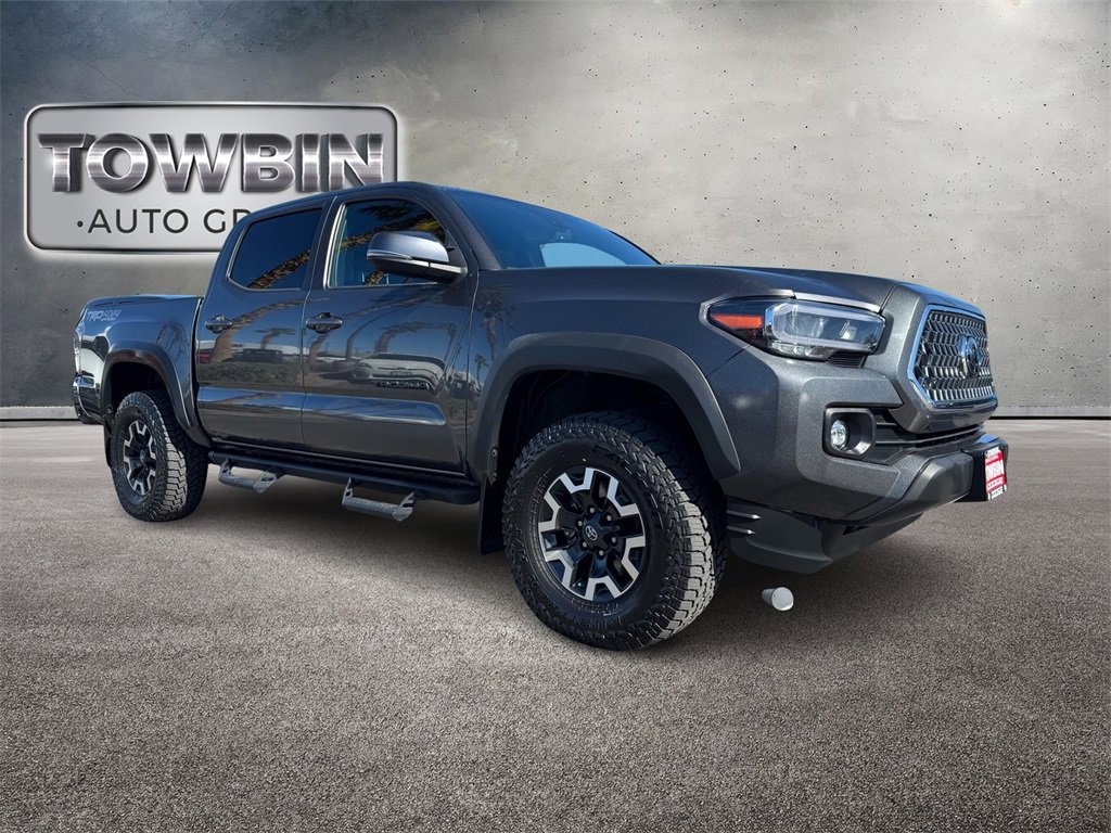 Used 2021 Toyota Tacoma TRD Off-Road image 2