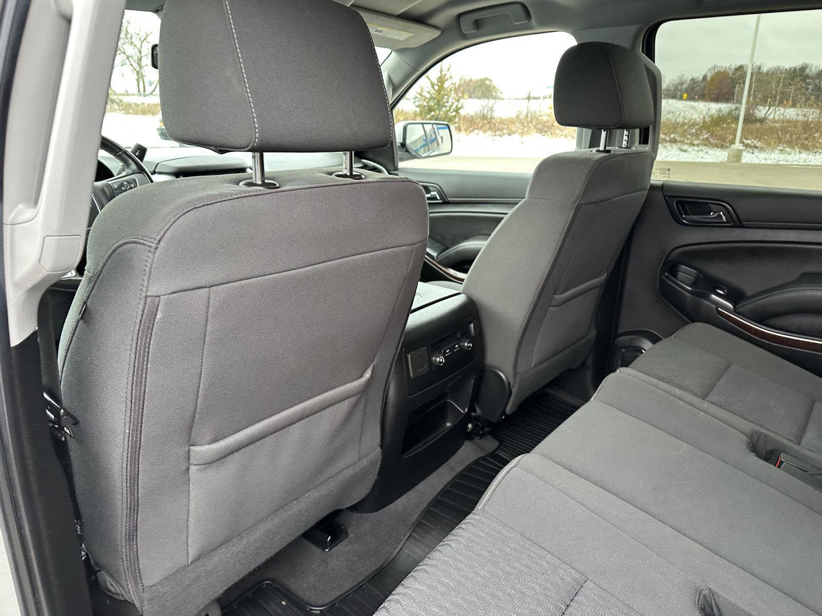 Used 2020 GMC Yukon SLE w/ SLE Value Package image 18