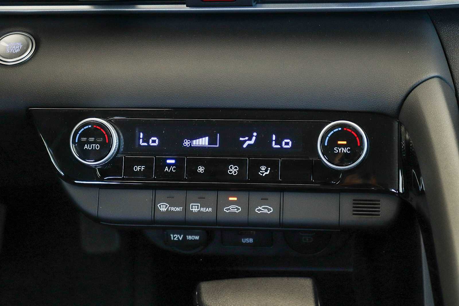 New 2026 Hyundai Elantra Blue FWD image 18