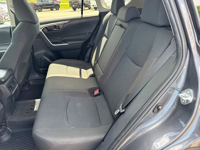 Used 2023 Toyota RAV4 LE FWD image 15