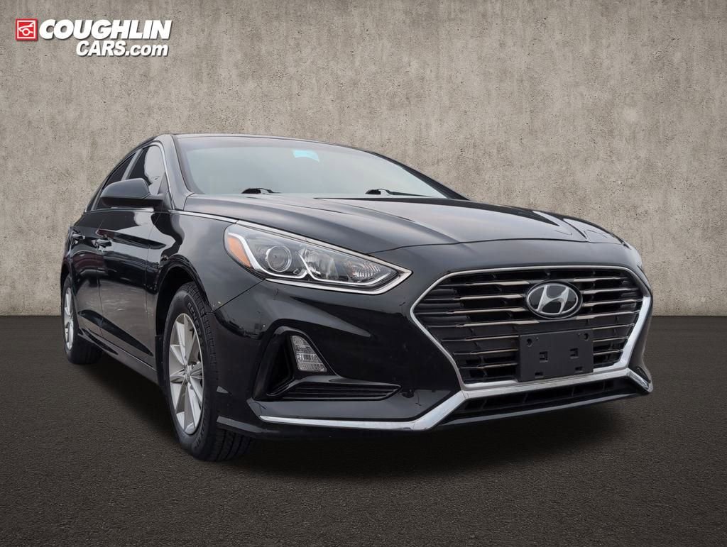 Used 2019 Hyundai Sonata SE image 1