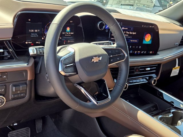 New 2026 Chevrolet Suburban High Country AWD/4WD image 11