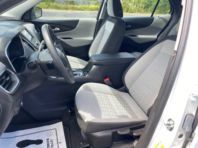 Certified 2022 Chevrolet Equinox LS w/ Driver Confidence II Package AWD/4WD image 15