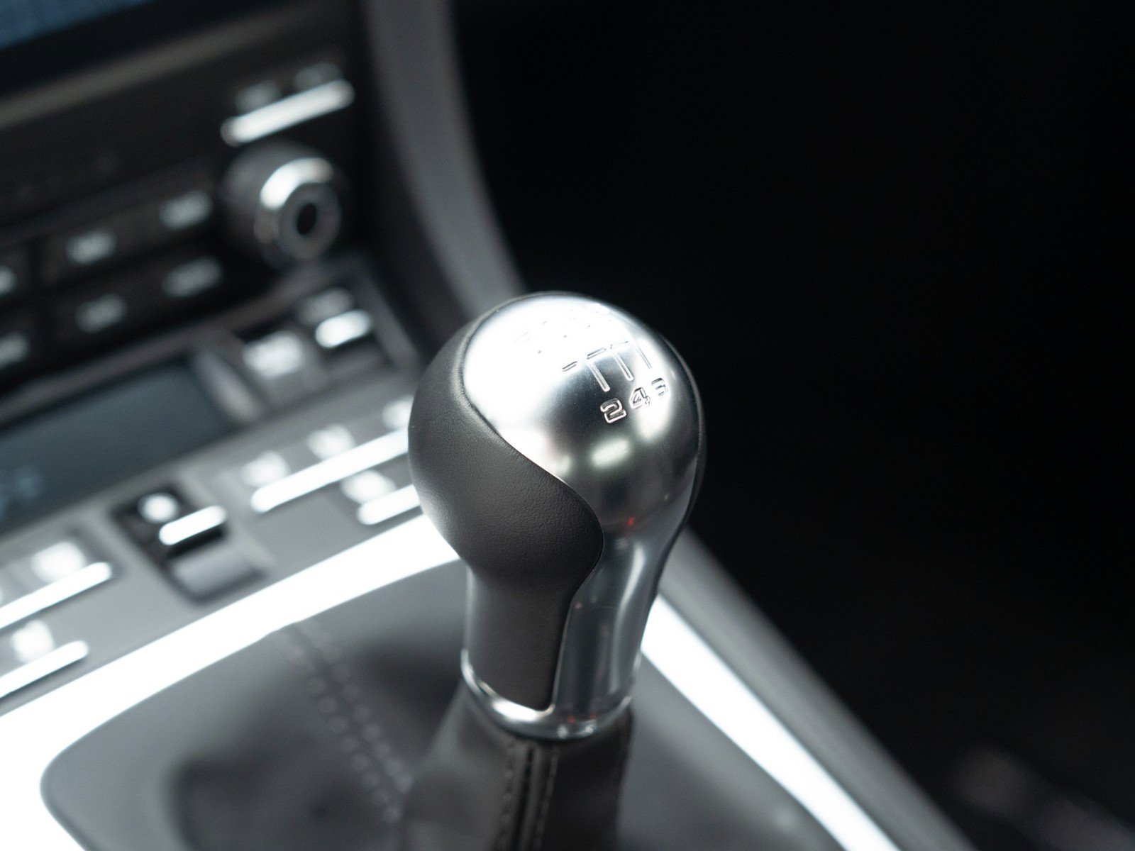 Certified 2025 Porsche 718 Cayman image 28