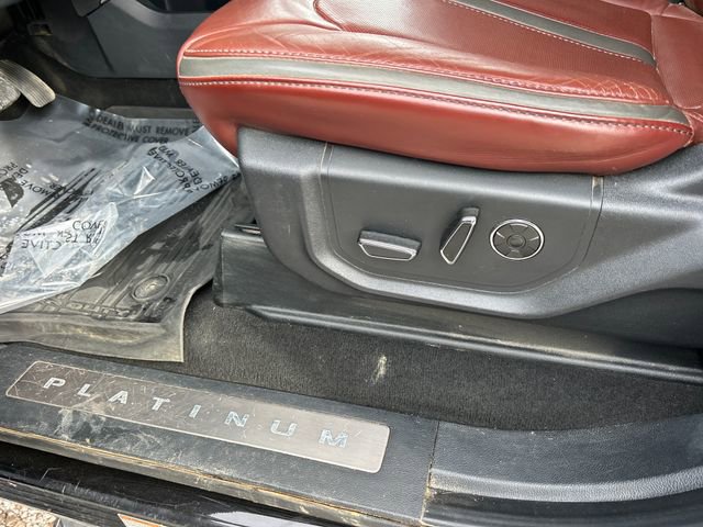 Used 2022 Ford F450 Platinum w/ FX4 Off-Road Package image 10