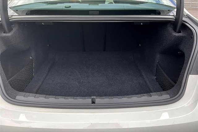 Used 2020 BMW 330i Sedan image 34